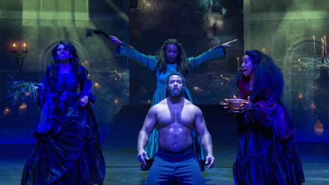 Macbeth-ANW_325